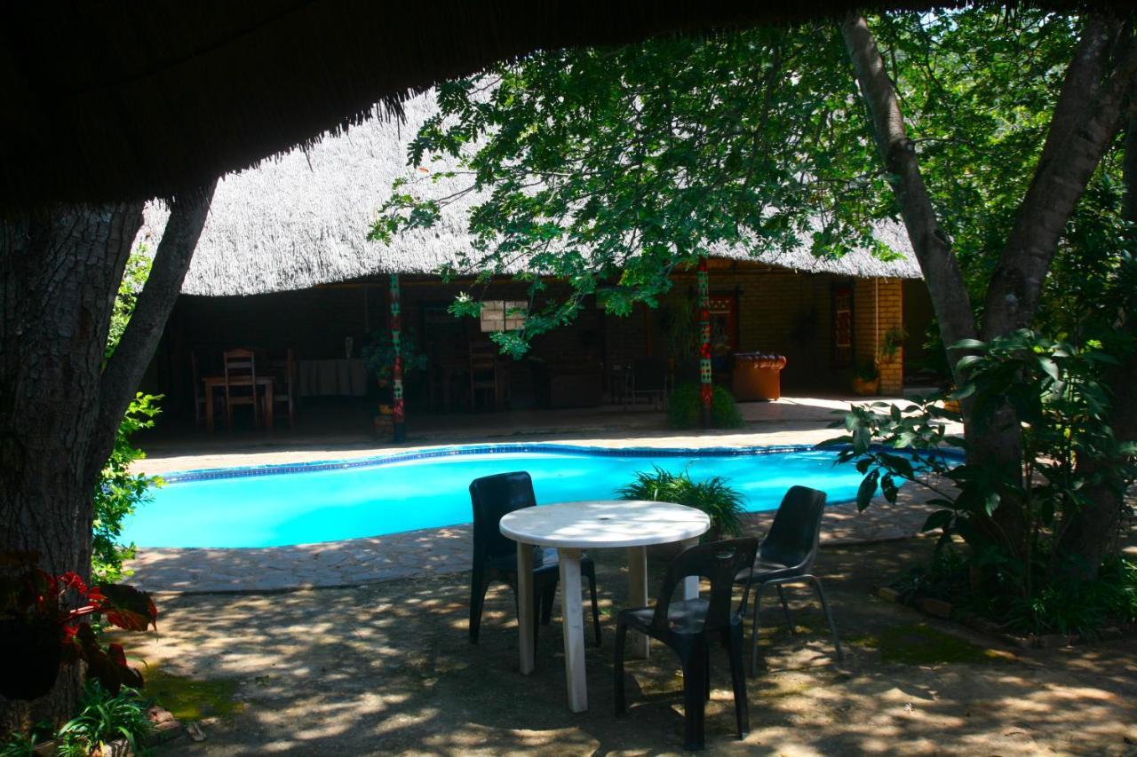Mawuya Lodge Victoriafälle Exterior foto