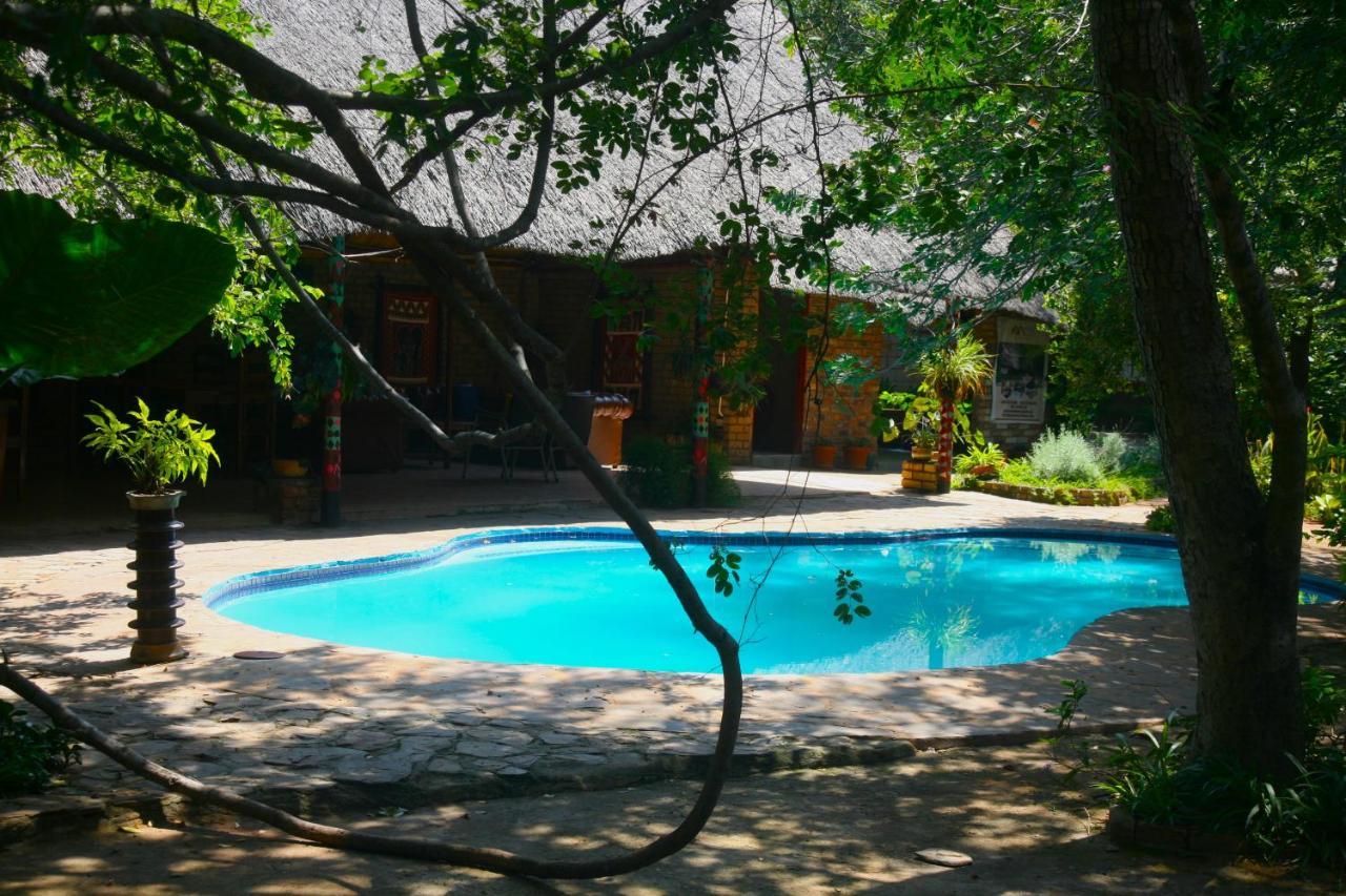 Mawuya Lodge Victoriafälle Exterior foto